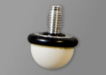 Ansicht auf eine weiße Rollspitze mit Gummiring für einen Blindenlangstock