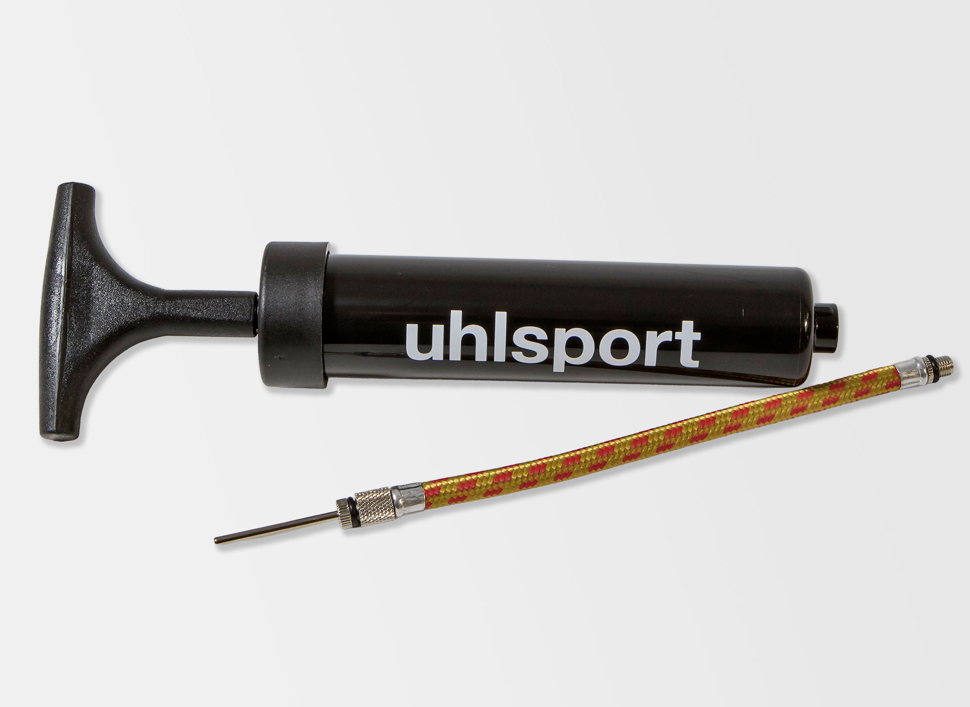 Ansicht auf die schwarze Ballpumpe.